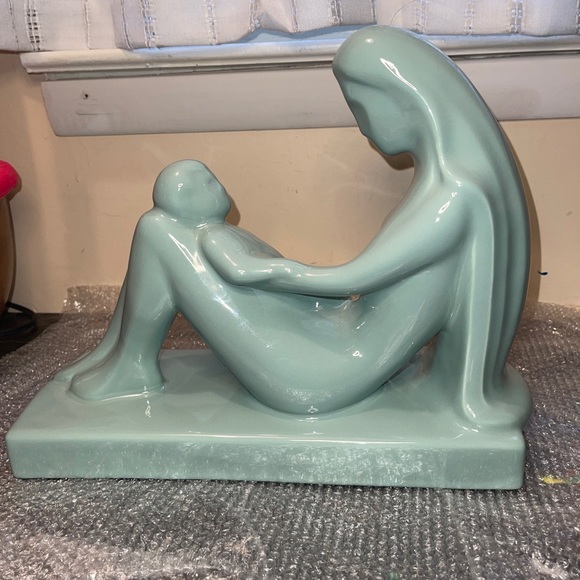 Post Modern 1980’s Mother and Child Slip cast Haeger Ceramic Sculpture - Picture 16 of 16